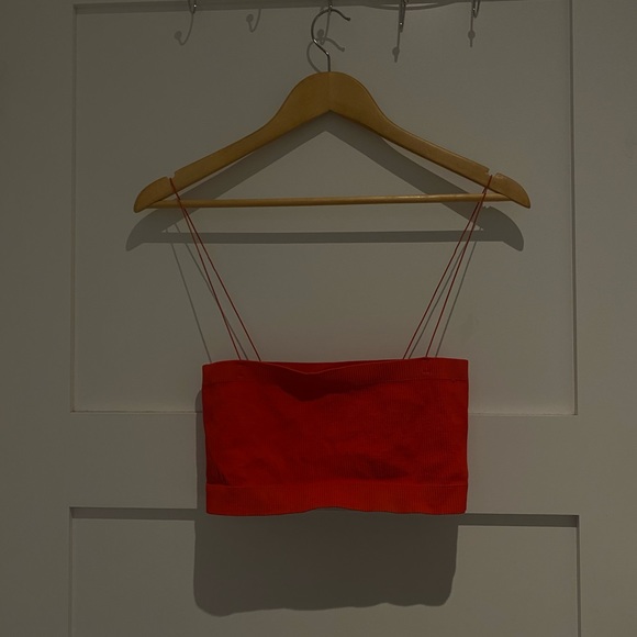 Urban outfitters thin strap red crop top - Picture 4 of 4
